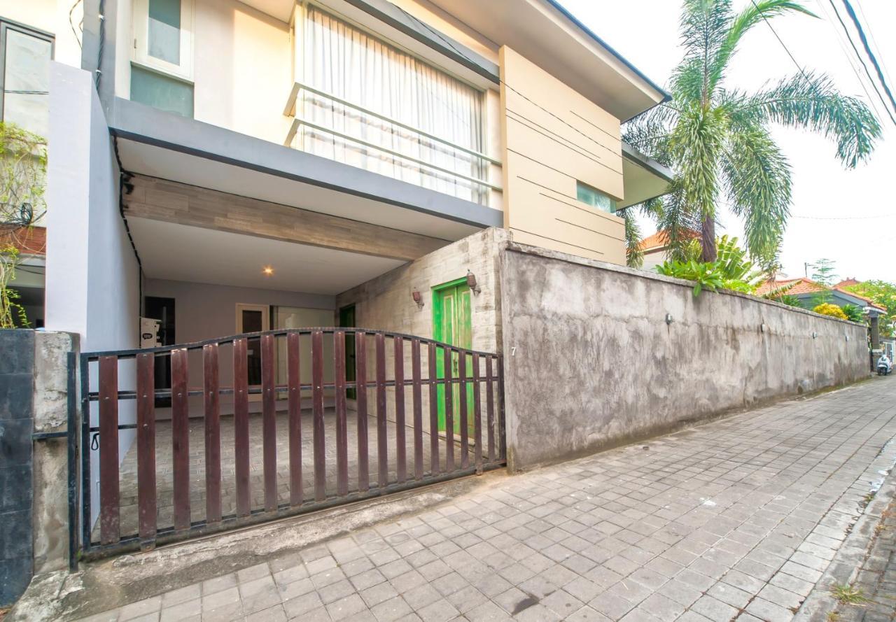 Villa Jp Tiger Canggu Esterno foto